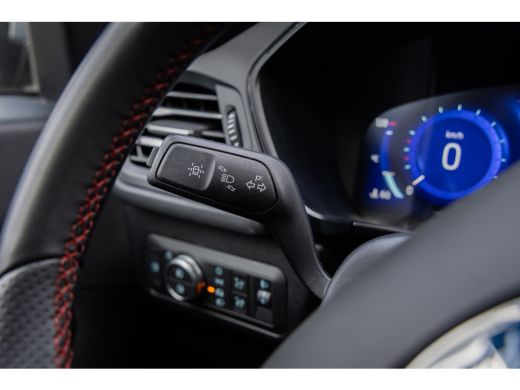 Ford Kuga 2.5 PHEV ST-Line | Achteruitrijcamera | Stuur/stoel/voorruit verwarming | Apple Carplay/Android A... ActivLease financial lease