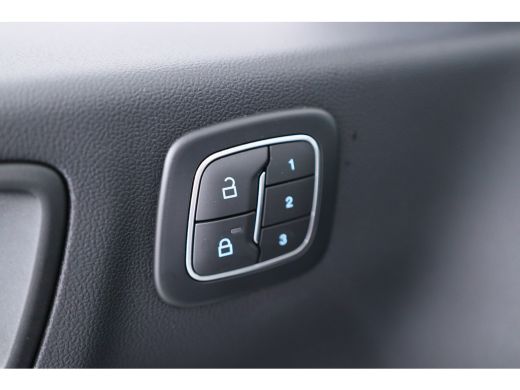 Ford Kuga 2.5 PHEV ST-Line X | Trekhaak | Adaptieve Cruise Controle | Schuif/Kantel Dak | Winter Pack | Ban... ActivLease financial lease