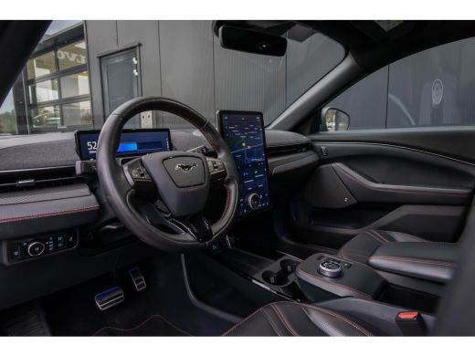 Ford Mustang Mach-E Mach-E Extended AWD 98 kWh Alle opties! | Pano-dak | B&O audio | 360 Camera | Elektrische Klep | ... ActivLease financial lease
