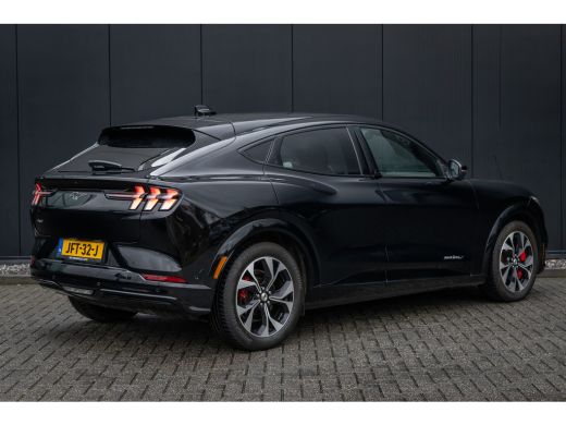 Ford Mustang Mach-E Mach-E Extended AWD 98 kWh Alle opties! | Pano-dak | B&O audio | 360 Camera | Elektrische Klep | ... ActivLease financial lease