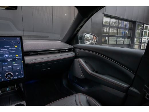 Ford Mustang Mach-E Mach-E Extended AWD 98 kWh Alle opties! | Pano-dak | B&O audio | 360 Camera | Elektrische Klep | ... ActivLease financial lease