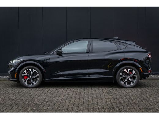 Ford Mustang Mach-E Mach-E Extended AWD 98 kWh Alle opties! | Pano-dak | B&O audio | 360 Camera | Elektrische Klep | ... ActivLease financial lease