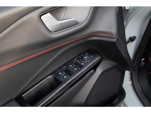 Ford Puma 1.0 EcoBoost Hybrid ST-Line | Trekhaak | Open dak | 360 camera | Cruise adaptief | Stuur/stoel/vo... ActivLease financial lease