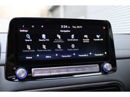 Hyundai Kona EV Premium 64 kWh| Schuif -/ Kanteldak | Achteruitrijcamera | Stoel verwarming voor en achter | A... ActivLease financial lease