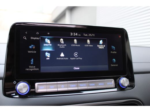 Hyundai Kona EV Premium 64 kWh| Schuif -/ Kanteldak | Achteruitrijcamera | Stoel verwarming voor en achter | A... ActivLease financial lease