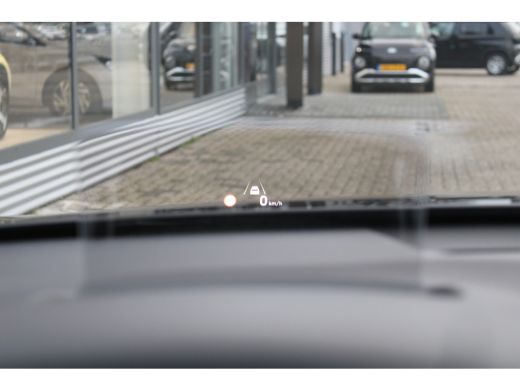 Hyundai Kona EV Premium 64 kWh| Schuif -/ Kanteldak | Achteruitrijcamera | Stoel verwarming voor en achter | A... ActivLease financial lease