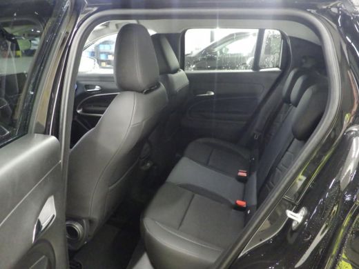 Jeep Avenger Summit 54 kWh Navigatie | Stoelverwarming | Carplay |  | 11 kW lader | Achteruitrijcamera | Apple... ActivLease financial lease