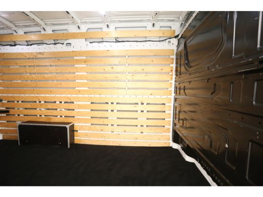 MAN TGE 35 2.0 L3H3 | 140PK | 3000KG Trekgew. | Airco | 3-Zits | Cruise | Carplay | Navigatie ActivLease financial lease