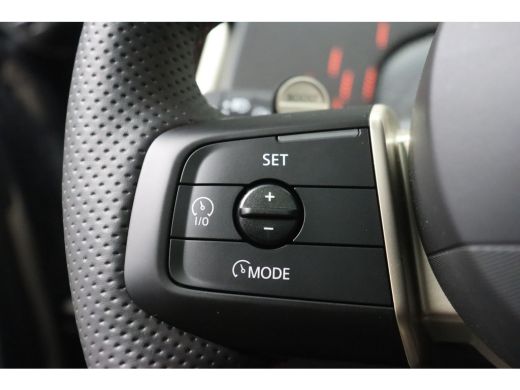 Mini Countryman E / John Cooper Works / Pakket L / 19" John Cooper Works Runway Spoke Black ActivLease financial lease