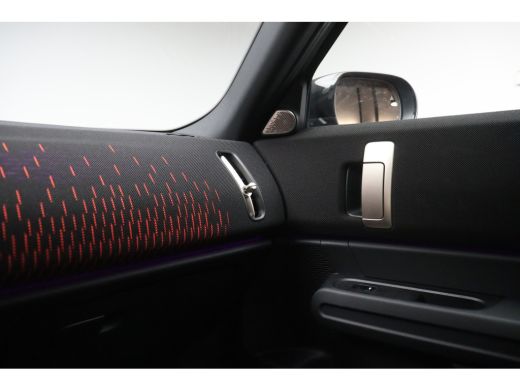 Mini Countryman E / John Cooper Works / Pakket L / 19" John Cooper Works Runway Spoke Black ActivLease financial lease