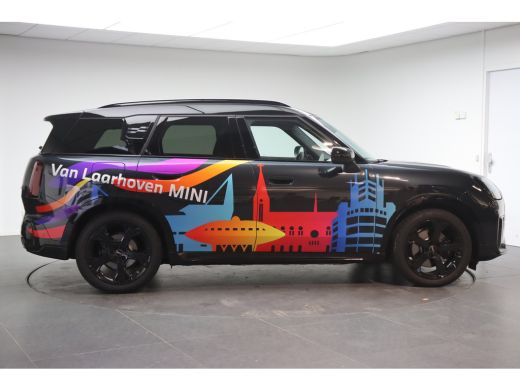 Mini Countryman E / John Cooper Works / Pakket L / 19" John Cooper Works Runway Spoke Black ActivLease financial lease