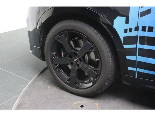 Mini Countryman E / John Cooper Works / Pakket L / 19" John Cooper Works Runway Spoke Black ActivLease financial lease