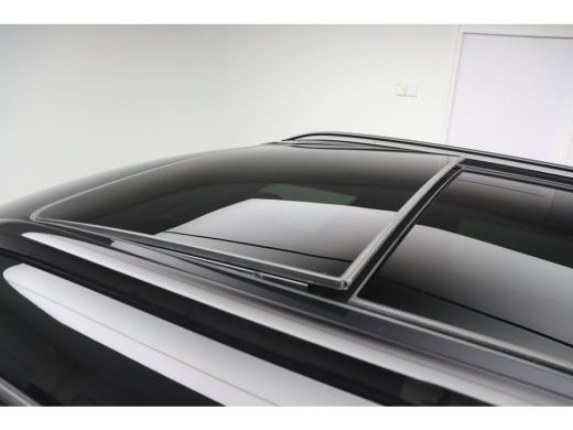 Mini Countryman E / John Cooper Works / Pakket L / 19" John Cooper Works Runway Spoke Black ActivLease financial lease