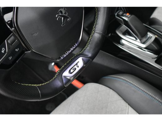 Peugeot e-2008 EV GT Pack 50 kWh 3 Fase | Afn. Trekhaak | Alcantara | Leder | Stoelverwarming | Adaptive Cruise ... ActivLease financial lease