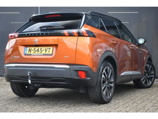 Peugeot e-2008 EV GT Pack 50 kWh 3 Fase | Afn. Trekhaak | Alcantara | Leder | Stoelverwarming | Adaptive Cruise ... ActivLease financial lease