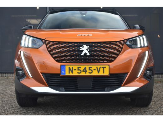 Peugeot e-2008 EV GT Pack 50 kWh 3 Fase | Afn. Trekhaak | Alcantara | Leder | Stoelverwarming | Adaptive Cruise ... ActivLease financial lease