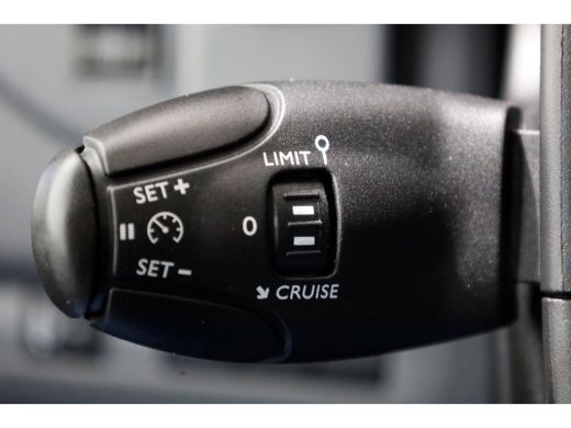 Peugeot Expert 2.0 BlueHDI 122pk E6 Dangel 4x4 Premium Airco/Carplay/Camera 06-2019 ActivLease financial lease