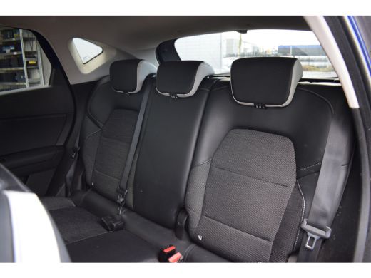 Renault Captur 1.0 TCe 100 Intens | Half Leer | Camera | Climate | Cruise ActivLease financial lease