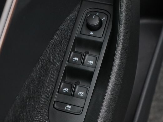 Skoda Kamiq 1.0 TSi 110 Pk Automaat Business Edition | Adaptive Cruise | Climate Control | Stoelverwarming | ... ActivLease financial lease