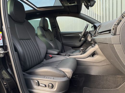 Skoda Karoq 1.5 TSI ACT Sportline Business | Panodak | Leder | Stoelgeheugen | Elk A-klep | Prijs Rijklaar!! ActivLease financial lease