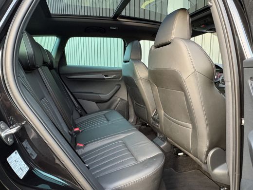 Skoda Karoq 1.5 TSI ACT Sportline Business | Panodak | Leder | Stoelgeheugen | Elk A-klep | Prijs Rijklaar!! ActivLease financial lease