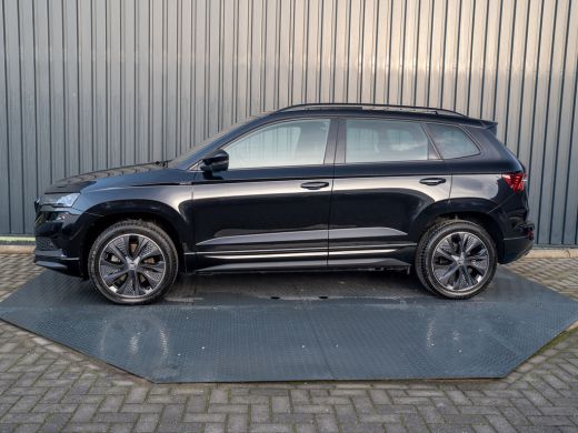 Skoda Karoq 1.5 TSI ACT Sportline Business | Panodak | Leder | Stoelgeheugen | Elk A-klep | Prijs Rijklaar!! ActivLease financial lease