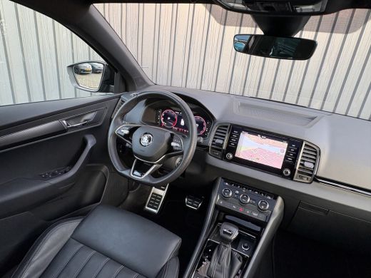Skoda Karoq 1.5 TSI ACT Sportline Business | Panodak | Leder | Stoelgeheugen | Elk A-klep | Prijs Rijklaar!! ActivLease financial lease