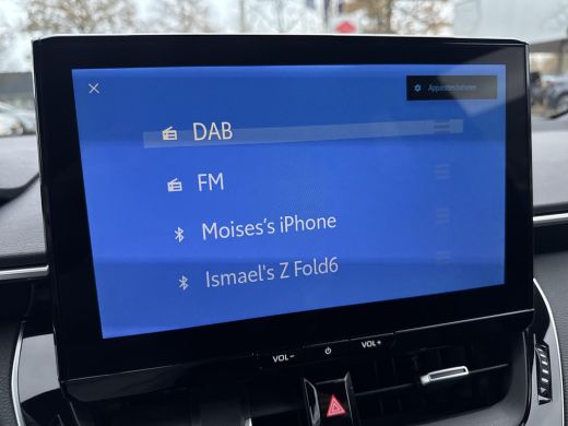 Toyota Corolla Touring Sports Hybrid 140 Dynamic | 06-10141018 Voor meer informatie ActivLease financial lease