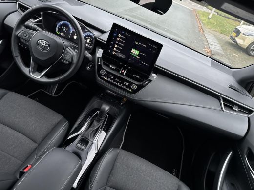 Toyota Corolla Touring Sports Hybrid 140 Dynamic | 06-10141018 Voor meer informatie ActivLease financial lease