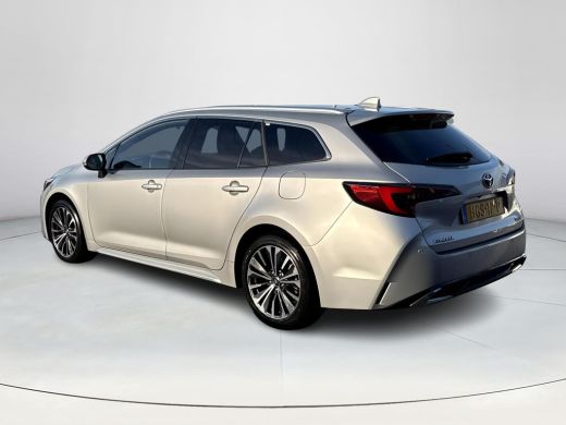 Toyota Corolla Touring Sports Hybrid 140 Dynamic **STOELVERWARMING/ PARKEERSENSOREN/ KEYLESS/ ADAPTIEF CRUISE CONTROL/ GARANTIE** ActivLease financial lease