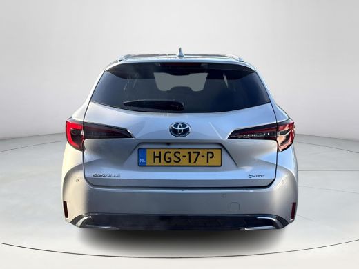 Toyota Corolla Touring Sports Hybrid 140 Dynamic **STOELVERWARMING/ PARKEERSENSOREN/ KEYLESS/ ADAPTIEF CRUISE CONTROL/ GARANTIE** ActivLease financial lease