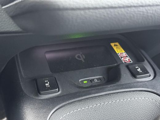 Toyota Corolla Touring Sports Hybrid 140 Dynamic **STOELVERWARMING/ PARKEERSENSOREN/ KEYLESS/ ADAPTIEF CRUISE CONTROL/ GARANTIE** ActivLease financial lease