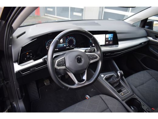 Volkswagen Golf Variant Variant 1.0 TSI Life | Apple CarPlay | ACC | Climate | 17" LM | NAP ActivLease financial lease