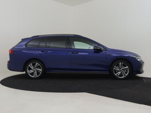 Volkswagen Golf Variant Variant 1.5 eTSI R-Line Business 150pk DSG/AUTO | Trekhaak | Head up display | Park assist | Came... ActivLease financial lease