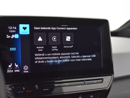 Volkswagen ID.3 First Plus 58 kWh 204pk | Camera achter | Navigatie | App connect | Stoelverwarming | Adaptief cr... ActivLease financial lease