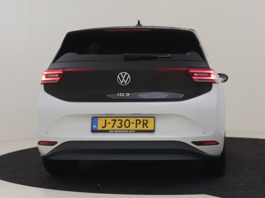 Volkswagen ID.3 First Plus 58 kWh 204pk | Camera achter | Navigatie | App connect | Stoelverwarming | Adaptief cr... ActivLease financial lease