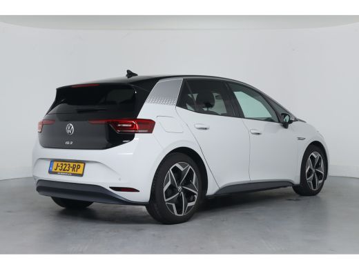 Volkswagen ID.3 First Plus 58 kWh | Eerste Eigenaar | 19" Velgen | Adaptieve Cruise Controle | Navigatie | Camera... ActivLease financial lease