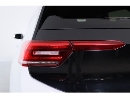Volkswagen ID.3 First Plus 58 kWh | Eerste Eigenaar | 19" Velgen | Adaptieve Cruise Controle | Navigatie | Camera... ActivLease financial lease