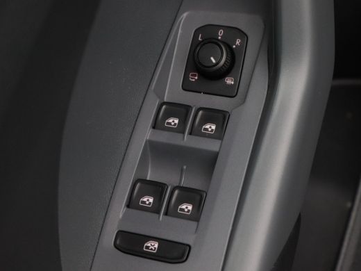 Volkswagen T-Cross 1.0 TSi 115 Pk Automaat Life Business | Full LED | Camera | CarPlay | Keyless | Parkeersensoren |... ActivLease financial lease