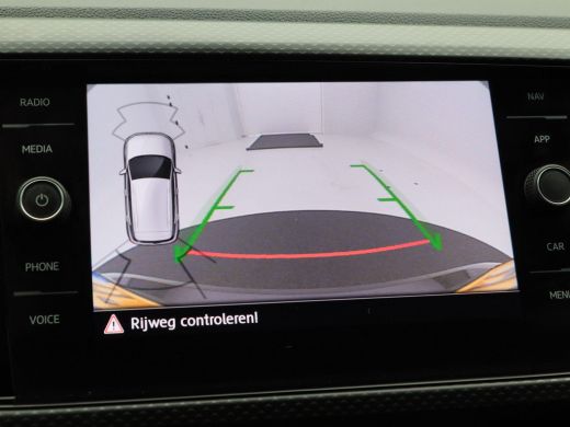 Volkswagen T-Cross 1.0 TSi 115 Pk Automaat Life Business | Full LED | Camera | CarPlay | Keyless | Parkeersensoren |... ActivLease financial lease