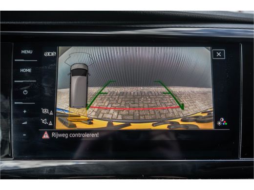 Volkswagen Transporter T6.1 2.0 TDI L2H1 | DC | Bulli | 200PK | Leder | Carplay | Virtual | Adapt Cruise ActivLease financial lease