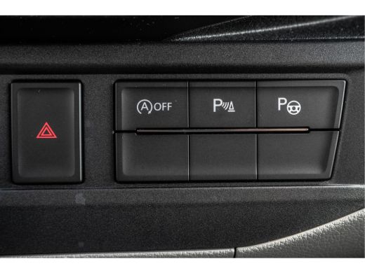 Volkswagen Transporter T6.1 2.0 TDI L2H1 | DC | Bulli | 200PK | Leder | Carplay | Virtual | Adapt Cruise ActivLease financial lease