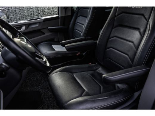 Volkswagen Transporter 2.0 TDI L2H1 | DC | Bulli | 200PK | Leder | Carplay | Virtual | Adapt Cruise ActivLease financial lease