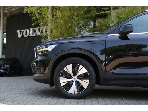 Volvo  XC40 1.5 T5 Recharge Business Pro | Camera | Keyless | Navigatie | 18" Velgen ActivLease financial lease
