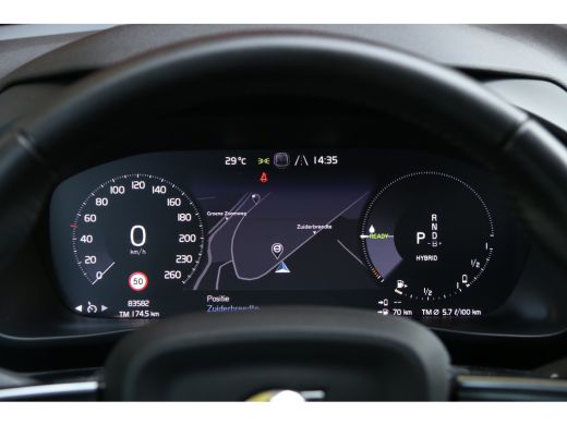 Volvo  XC40 1.5 T5 Recharge Business Pro | Camera | Keyless | Navigatie | 18" Velgen ActivLease financial lease