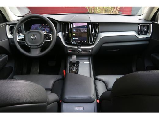 Volvo  XC60 2.0 T6 Plug-in hybrid AWD Plus Dark | Trekhaak | 360 Camera | Panoramadak | Memory | Pilot Assist ActivLease financial lease