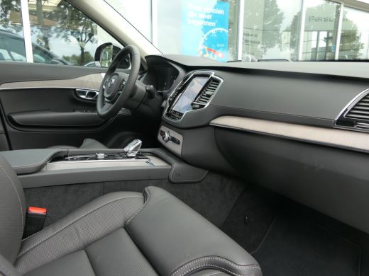 Volvo  XC90 T8 Recharge AWD Ultimate Dark | Massage | Luchtvering | Bowers&Wilkins | 22 Inch | Trekhaak | Gev... ActivLease financial lease