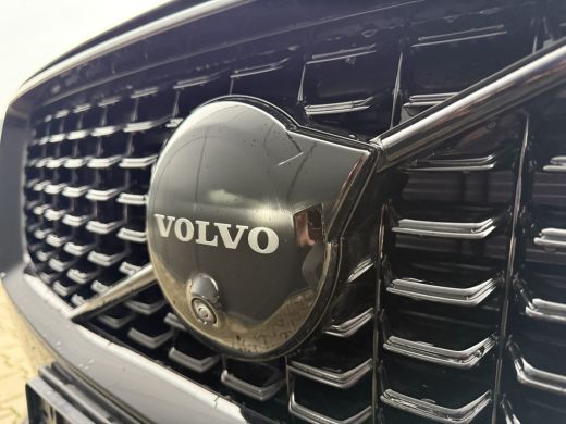 Volvo  XC90 T8 Recharge AWD Ultimate Dark | Massage | Luchtvering | Bowers&Wilkins | 22 Inch | Trekhaak | Gev... ActivLease financial lease