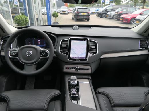Volvo  XC90 T8 Recharge AWD Ultimate Dark | Massage | Luchtvering | Bowers&Wilkins | 22 Inch | Trekhaak | Gev... ActivLease financial lease