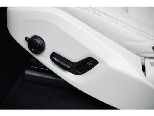 Volvo  XC90 T8 Recharge AWD Ultra Bright | Facelift | Nieuwe auto | Head-Up | Stoelventilatie | Harman Kardon... ActivLease financial lease